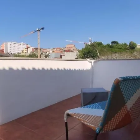 In - S. Bento Apartment