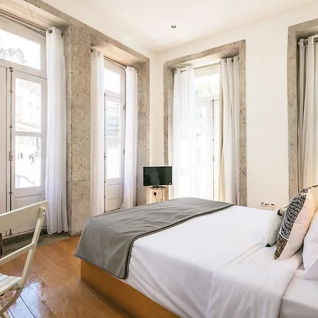 Apartamento In - S. Bento Porto