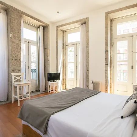 Apartamento In - S. Bento Porto